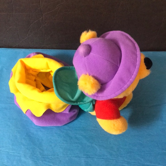 Mattel 1997 WINNIE THE POOH BEAR In Hunny Pot - Picture 4 of 5